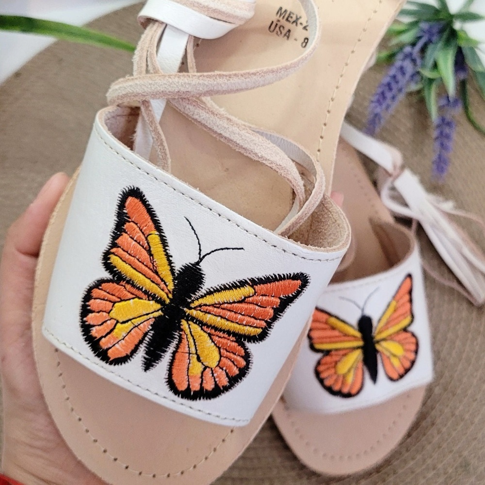 Butterfly Embroidered Sandals 🦋